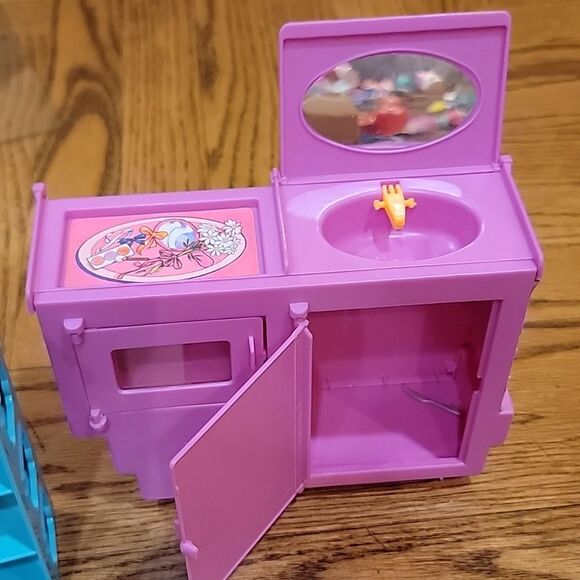 Barbie accessories and toys bundle - Picture 5 of 9